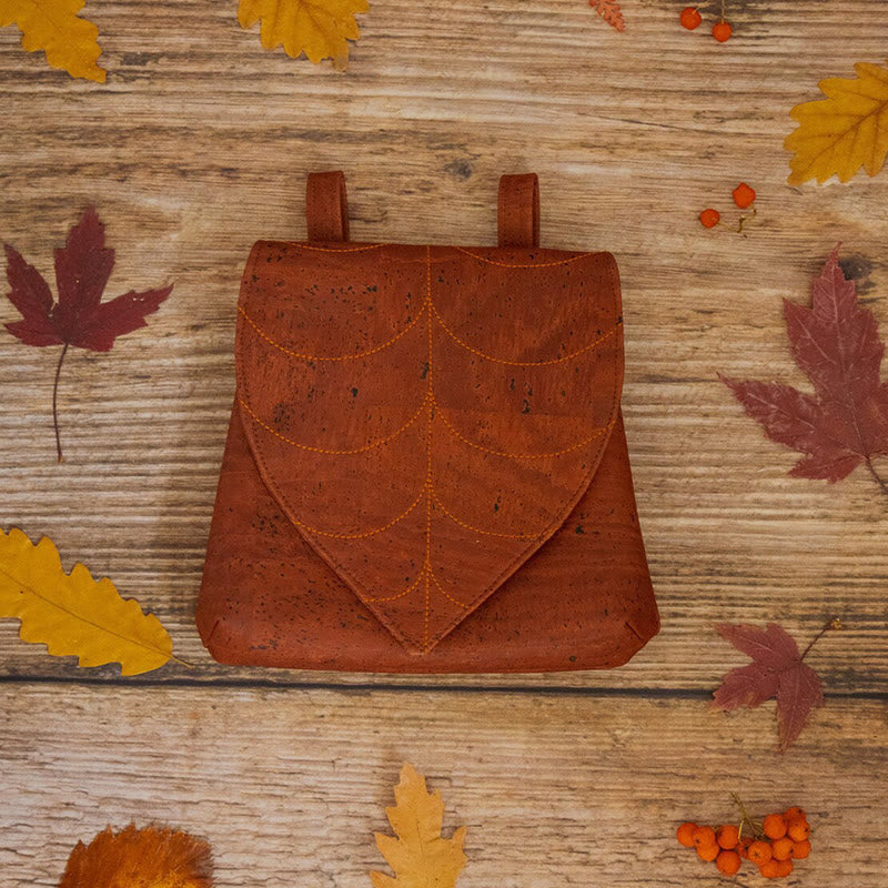 Halloween Retro Leaf Shaped Women's Viking Belt Bag